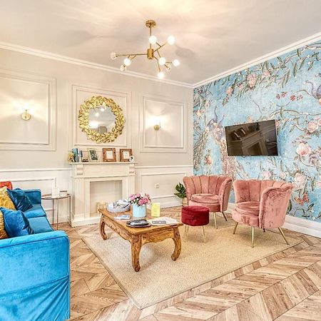 The Doors Boutique Apartments Mosonmagyaróvár Esterno foto
