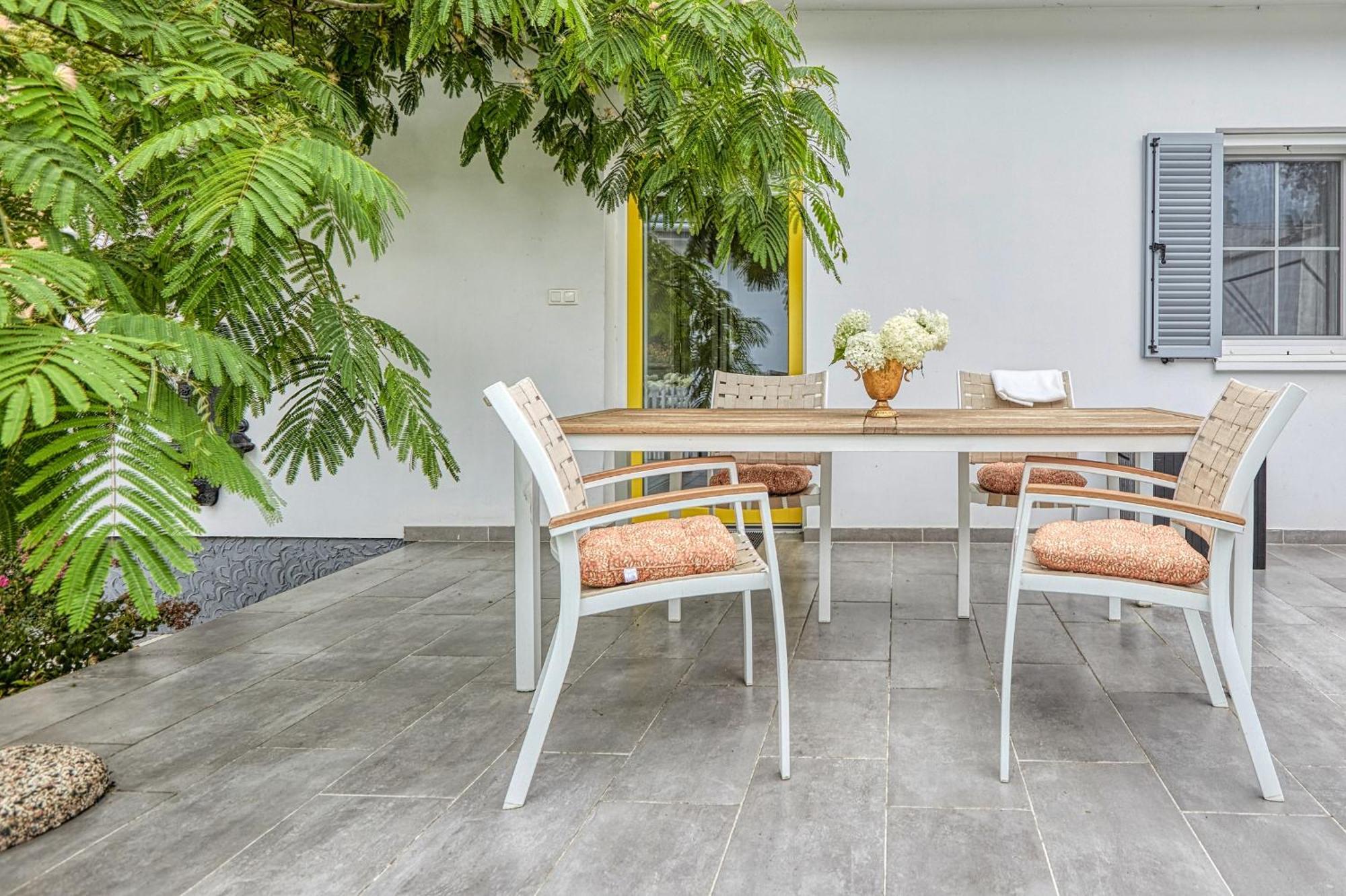 The Doors Boutique Apartments Mosonmagyaróvár Esterno foto